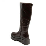 IRIA™ – BOTAS ALTAS CASTANHAS COM EXPRESSÃO ELEGANTE