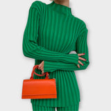 MALVINA™ – CONJUNTO DE MALHA DE CORTE MODERNO