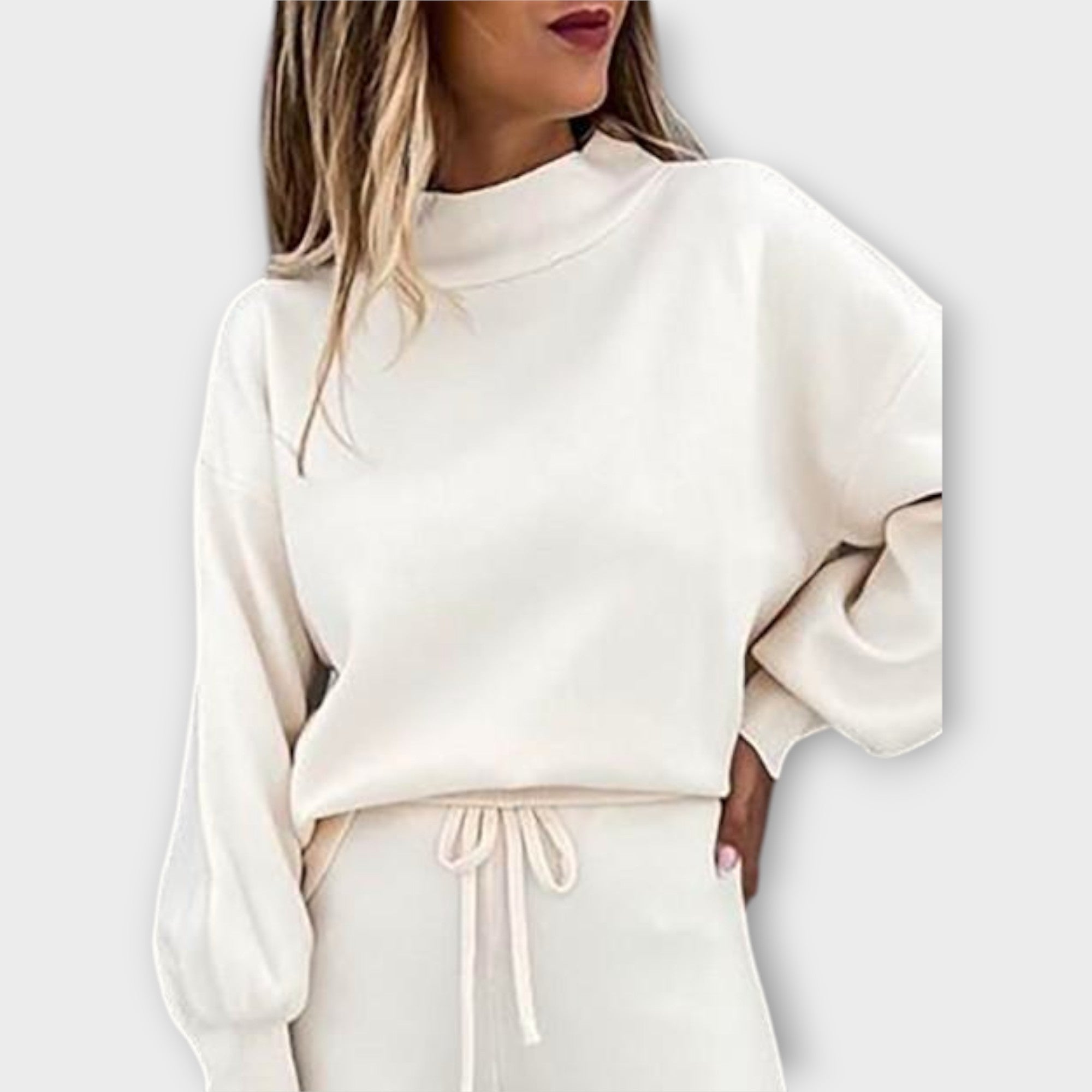 ALINA™ – CONJUNTO COM CORTE CONFORTÁVEL E ELEGÂNCIA