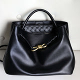 EMILIA™ – MALA VERSÁTIL E REFINADA