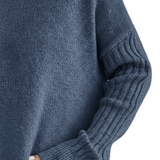 MARIA LEONOR™ – CAMISOLA DE GOLA ALTA JUSTA AO CORPO