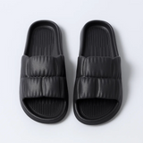 AURA™ – SANDÁLIAS SLIP-ON COM AMORTECIMENTO ULTRAMACIO