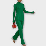 MALVINA™ – CONJUNTO DE MALHA DE CORTE MODERNO