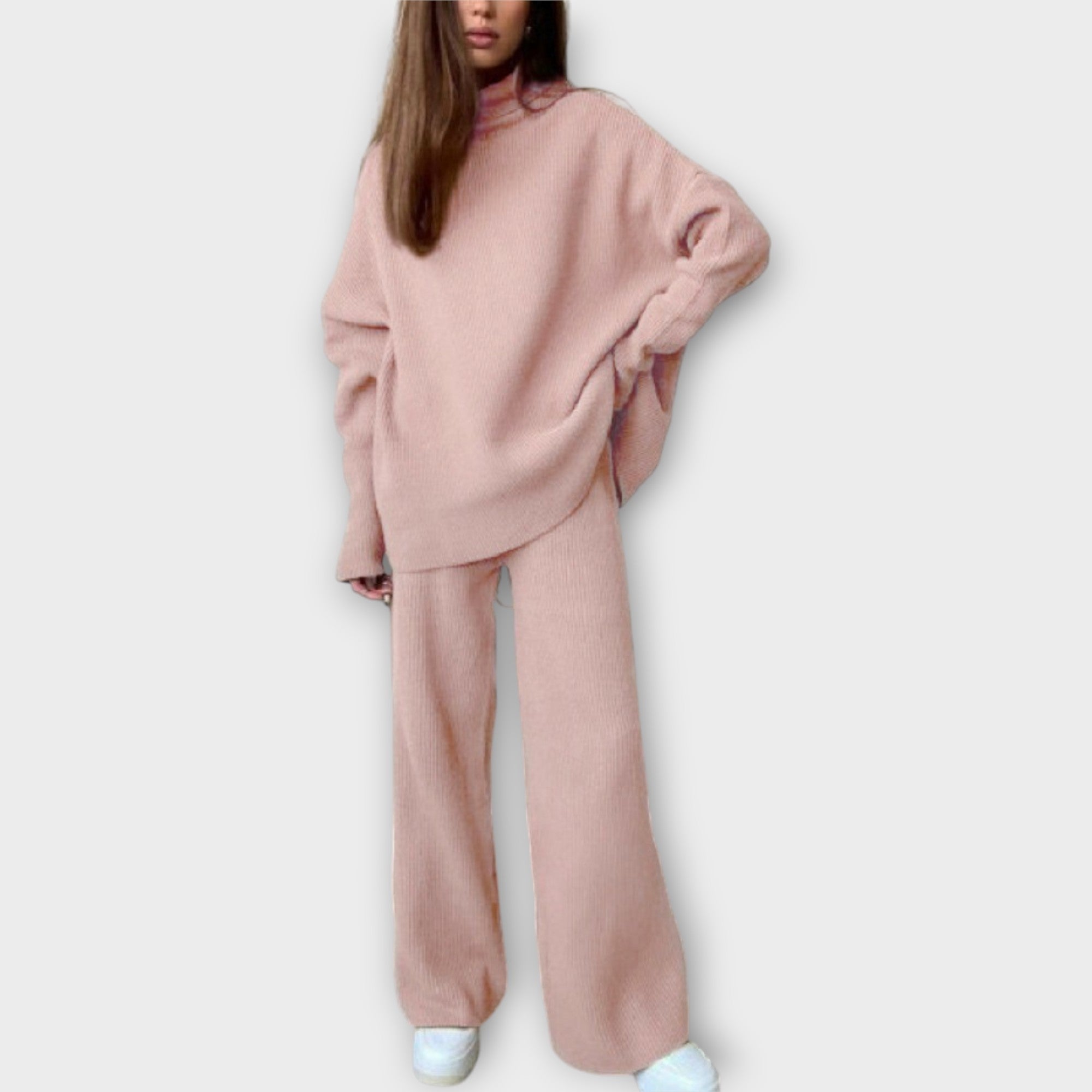 IVONE™ – CONJUNTO DE MALHA DE CORTE SOLTO COM DESIGN MINIMAL