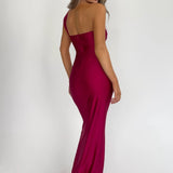 CHLOÉ™ – VESTIDO ELEGANTE COM EXPRESSÃO REFINADA