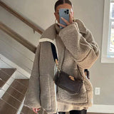 NOELIA™ – CASACO TEDDY OVERSIZED COM FECHO