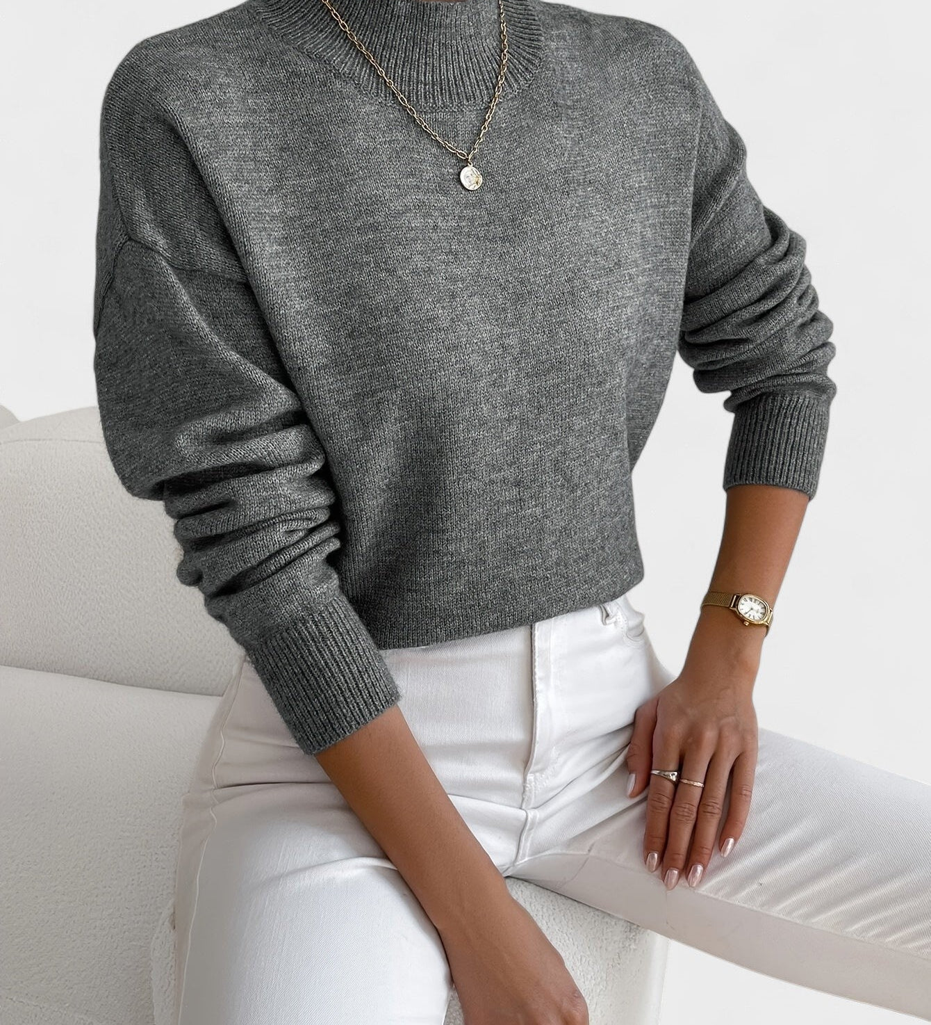 PETRA™ – MALHA ELEGANTE DE GOLA ALTA