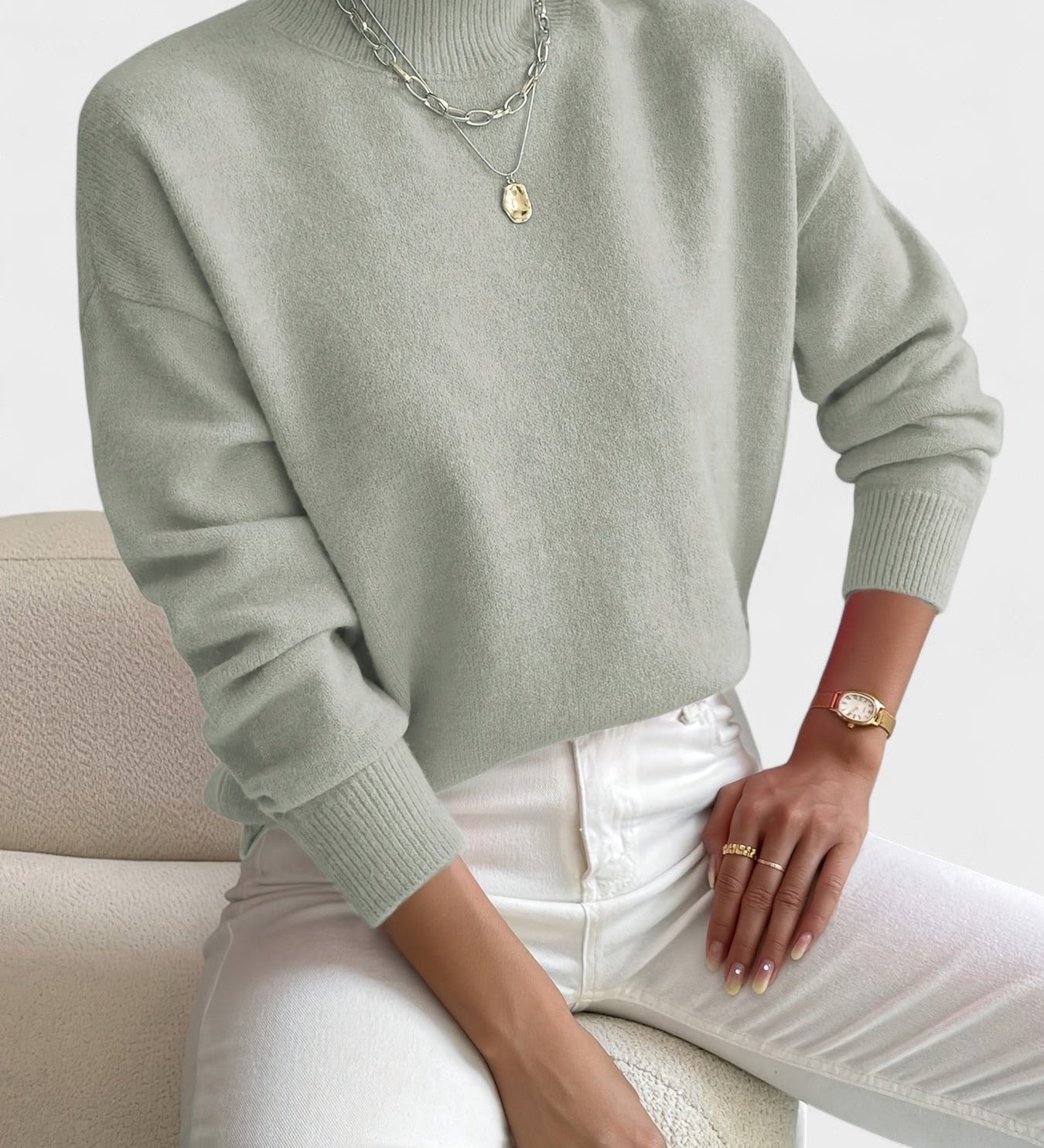 PETRA™ – MALHA ELEGANTE DE GOLA ALTA