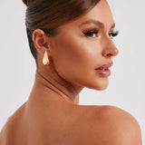 FRANCISCA™ – PEQUENAS ARGOLAS COM EXPRESSÃO DELICADA